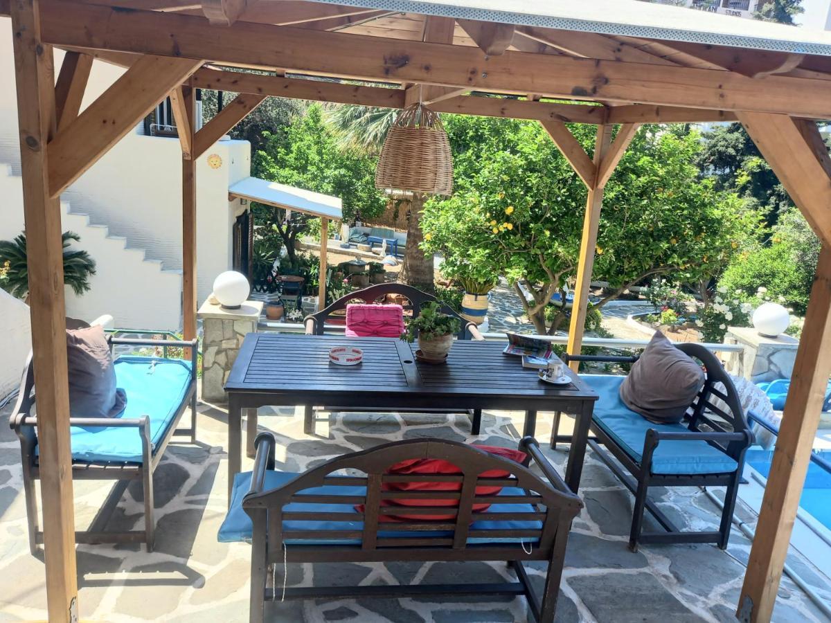 Villa Rena Баци Екстериор снимка