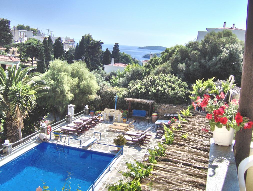 Villa Rena Баци Екстериор снимка